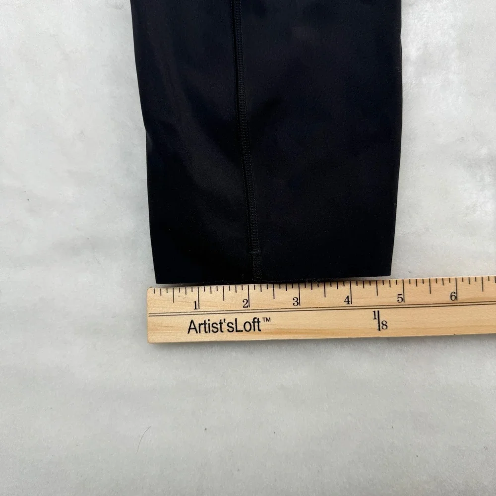 Lululemon Fast and Free Crop II (Nulux) – Size 10 - Picture 4 of 9